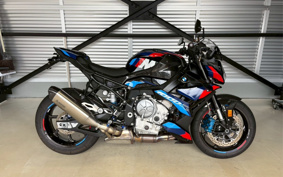 BMW M1000R 2023 0E81