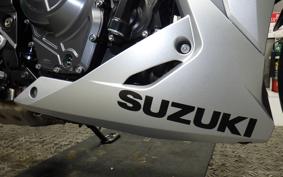 SUZUKI GSX-8R 2025 EM1AA