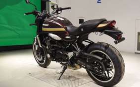KAWASAKI Z900RS 2025 ZR900K