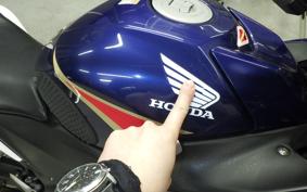HONDA CBR250R GEN 3 MC41