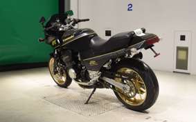 KAWASAKI GPZ900R NINJA 2002 ZX900A