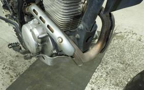 YAMAHA SEROW 225 W DG08J