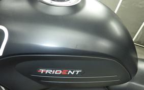 TRIUMPH TRIDENT 660 2023