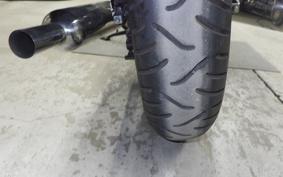 TRIUMPH BONNEVILLE T100 2013