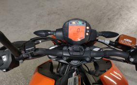 KTM 250 DUKE JPE40
