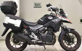 SUZUKI Vｽﾄﾛｰﾑ250A