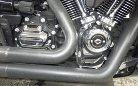 HARLEY FXBRS1870 2018