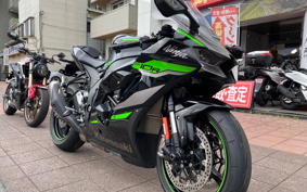 KAWASAKI NINJA ZX-10R 2023 ZXT02L