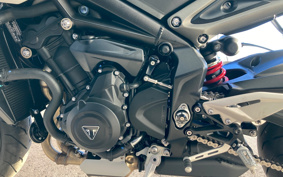 TRIUMPH STREET TRIPLE R 2024 HDA604