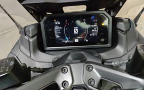 YAMAHA T-MAX 560 SJ19J