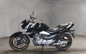 SUZUKI GSR250 GJ55D