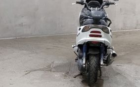 YAMAHA MAJESTY 125 SE27