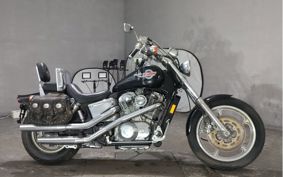 HONDA SHADOW 1100 1993 SC18