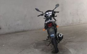 YAMAHA YBR125 RE05