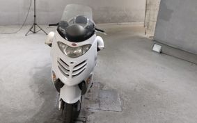 KYMCO GRANDDINK 125X SH25DC