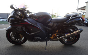 SUZUKI GSX1300R HAYABUSA 2017 GX72B