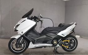 YAMAHA T-MAX 530 SJ12J