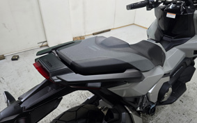 HONDA X-ADV 750 2025 RH21