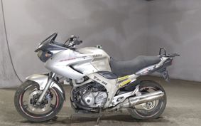 YAMAHA TDM900 RN08