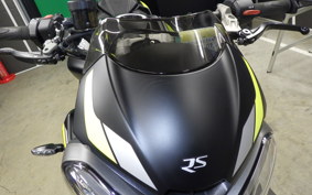 TRIUMPH STREET TRIPLE RS 2021