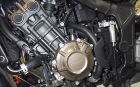 HONDA CB650R E-Clutch 2024 RH17
