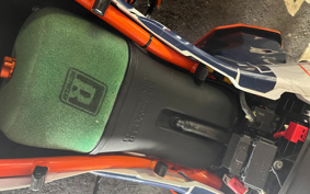 KTM 890 ADVENTURE R 2023 TR640