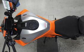 KTM 1290 SUPER DUKE R 2023