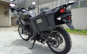 KAWASAKI VERSYS-X 250 TOURER LE250D