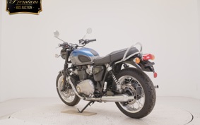 TRIUMPH BONNEVILLE T120 2022