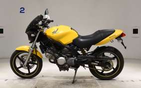 HONDA VTR 250 2022 MC33