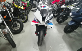 BMW S1000RR 2025 0P21