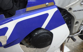 YAMAHA FZR400 1WG