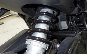 TRIUMPH TRIDENT 660 2023