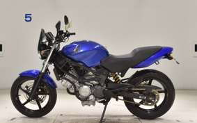 HONDA VTR 250 MC33
