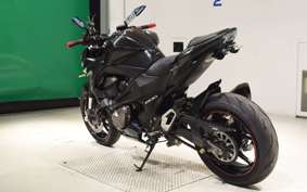 KAWASAKI Z800 2013