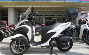 YAMAHA TRICITY 125 SE82J
