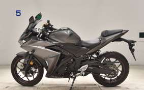 YAMAHA YZF-R25 RG10J