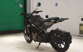 HUSQVARNA HUSQVARNA スバルトピレン250