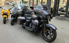 HARLEY FLHTKSE CVO 2020 TEH