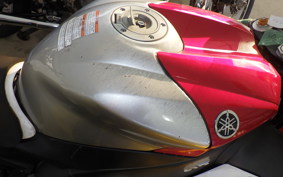 YAMAHA YZF-R1