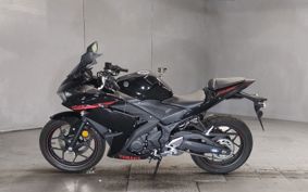 YAMAHA YZF-R25 RG10J