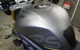 TRIUMPH SPEED TRIPLE RS 2021