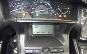 HONDA GL 1800 GOLD WING 2013 SC68