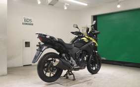 SUZUKI Vｽﾄﾛｰﾑ250A