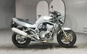 SUZUKI GSF750 1998 GR7EA