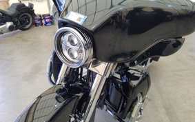 HARLEY FLHX1580 2013 KBM
