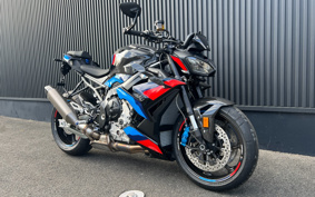 BMW M1000R 2025 0P51