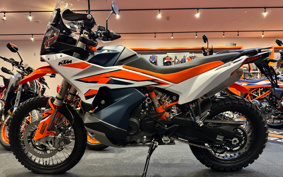 KTM 890 ADVENTURE	 R TR640