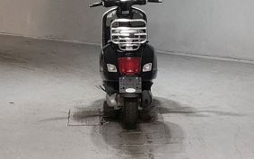 VESPA GTS150 SUPER M4590