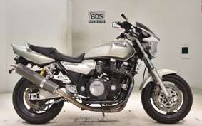 YAMAHA XJR1200 1995 4KG